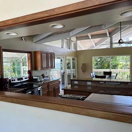 فيلا Ocean Views, Indoor And Outdoor Brilliance! هاليوا المظهر الخارجي الصورة